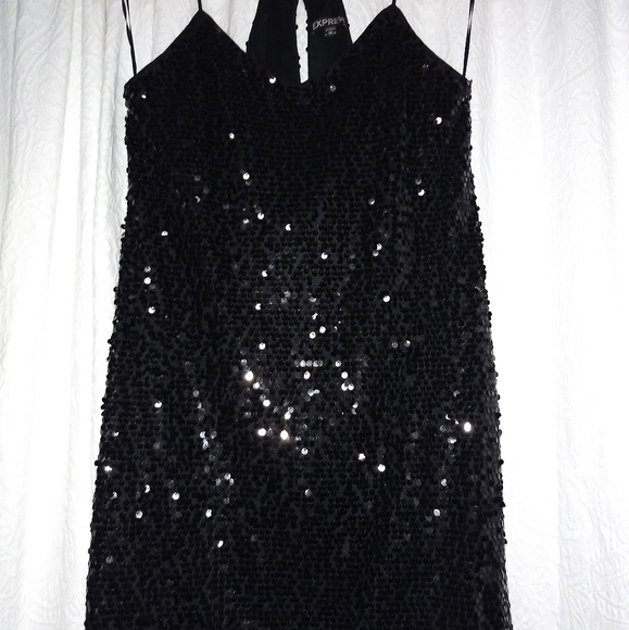Sequins short evening dress - Picture 2 of 5